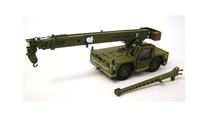Sword Models SW2017-G 1:50 Shuttlelift Carrydeck Crane in Green