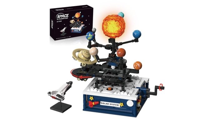 Solar System Building Sets，Compatible with Lego Space, Rotatable Planet Toys for Boys Age 8-12 with 9 Planets & Rocket Sets,Solar System for Kids,Gifts for Boys & Girls Age 8-14 Years Old，775 PCS