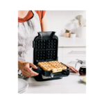  Ninja BW1001 NeverStick PRO Belgian Waffle Maker